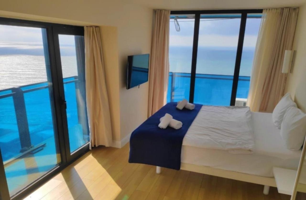 Orbi City Batumi Sea View Aparthotel Ngoại thất bức ảnh